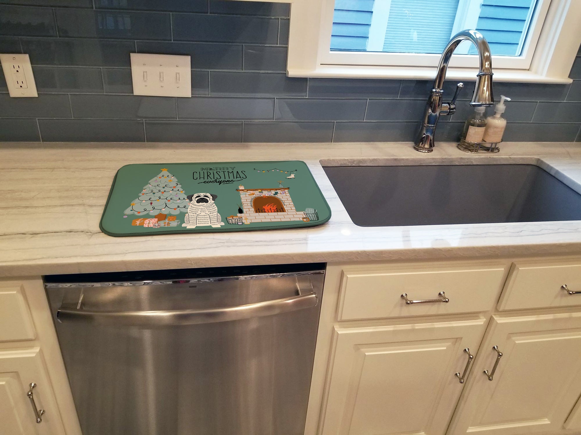 White Mastiff Brindle Christmas Everyone Dish Drying Mat Absorbent Dish Drying Mat Pad for Kitchen Counter Dish Drainer Mat for Countertop, 14 x 21", Multicolor