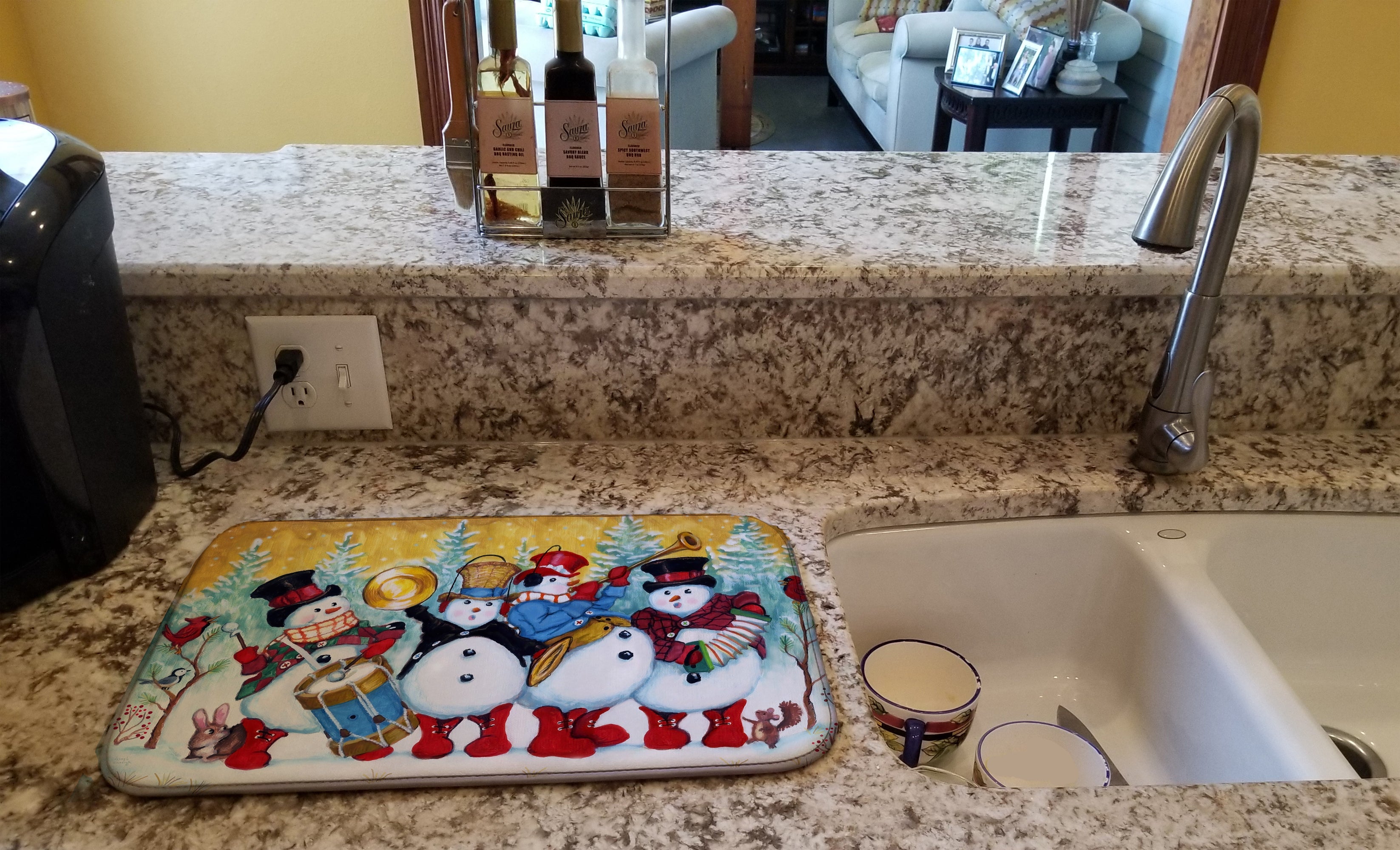 Snowmen Strike up the Band Dish Drying Mat Absorbent Dish Drying Mat Pad for Kitchen Counter Dish Drainer Mat for Countertop, 14 x 21", Multicolor