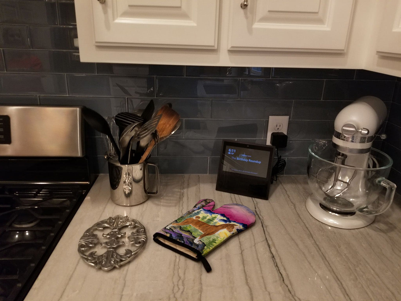 Basenji Oven Mitt Heat Resistant Thick Oven Mitt for Hot Pans and Oven, Kitchen Mitt Protect Hands, Cooking Baking Glove