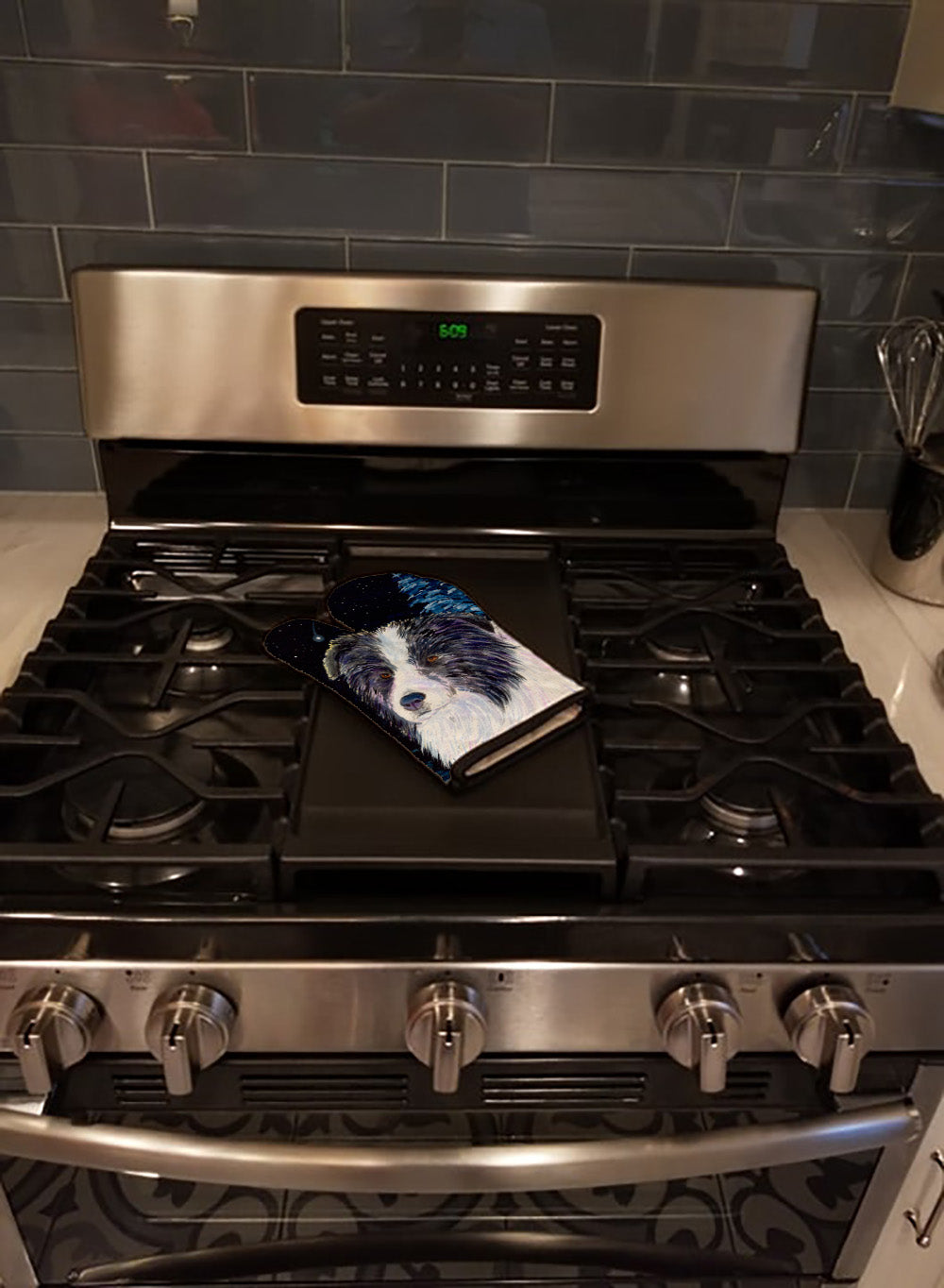 Starry Night Border Collie Oven Mitt Heat Resistant Thick Oven Mitt for Hot Pans and Oven, Kitchen Mitt Protect Hands, Cooking Baking Glove