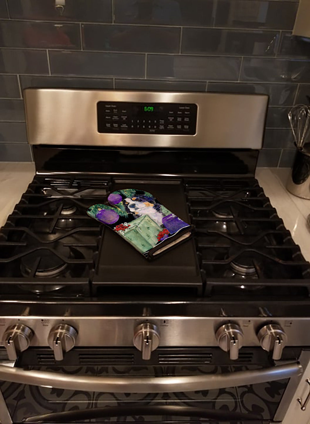 Bernese Mountain Dog Oven Mitt Heat Resistant Thick Oven Mitt for Hot Pans and Oven, Kitchen Mitt Protect Hands, Cooking Baking Glove