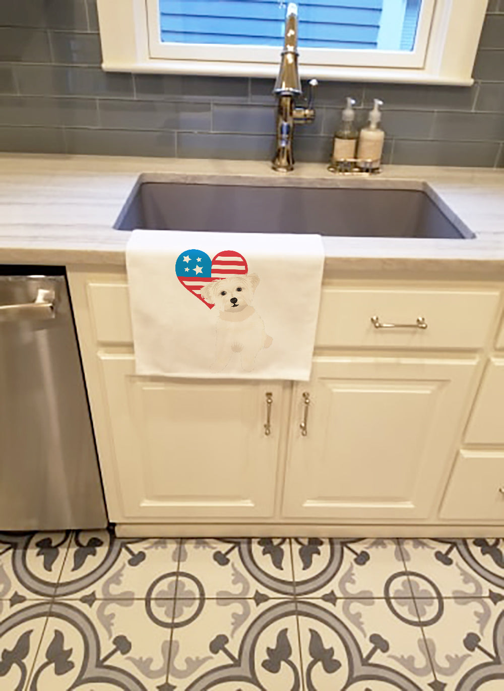 Shih-Tzu Gold #6 Patriotic Kitchen Towel Set of 2 White Dish Towels Decorative Bathroom Hand towel for Hand, Face, Hair, Yoga, Tea, Dishcloth, 19 X 28", White