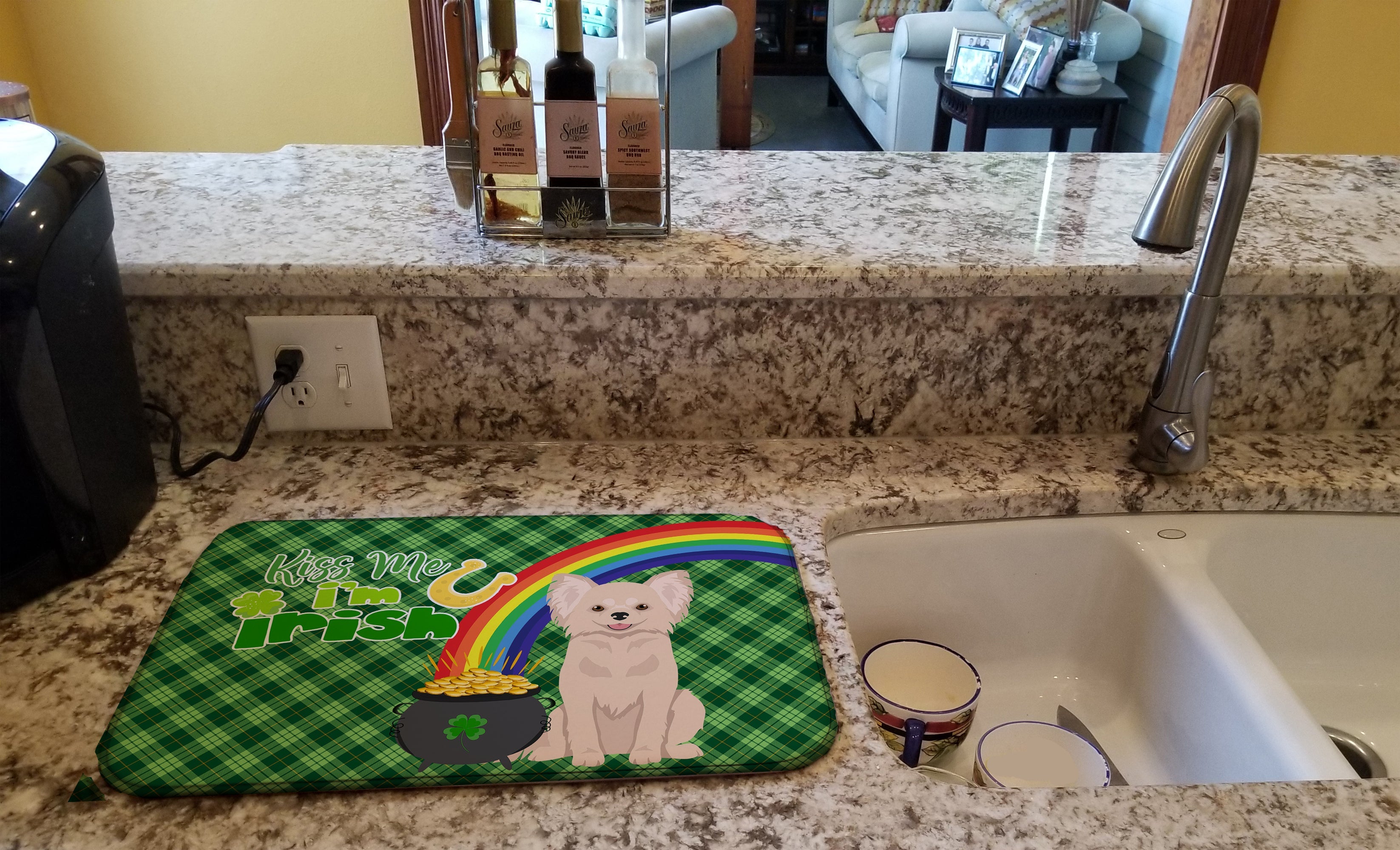 Longhaired Cream Chihuahua St. Patrick's Day Dish Drying Mat Absorbent Dish Drying Mat Pad for Kitchen Counter Dish Drainer Mat for Countertop, 14 x 21", Multicolor