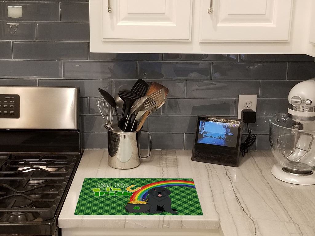Black Newfoundland St. Patrick's Day Cutting Board Tempered Glass Kitchen Cutting Surface, Heat Resistant Chopping, Non-Slip Feet, Food Prep & Serving