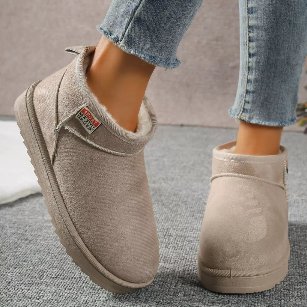 Round Toe Platform Boots