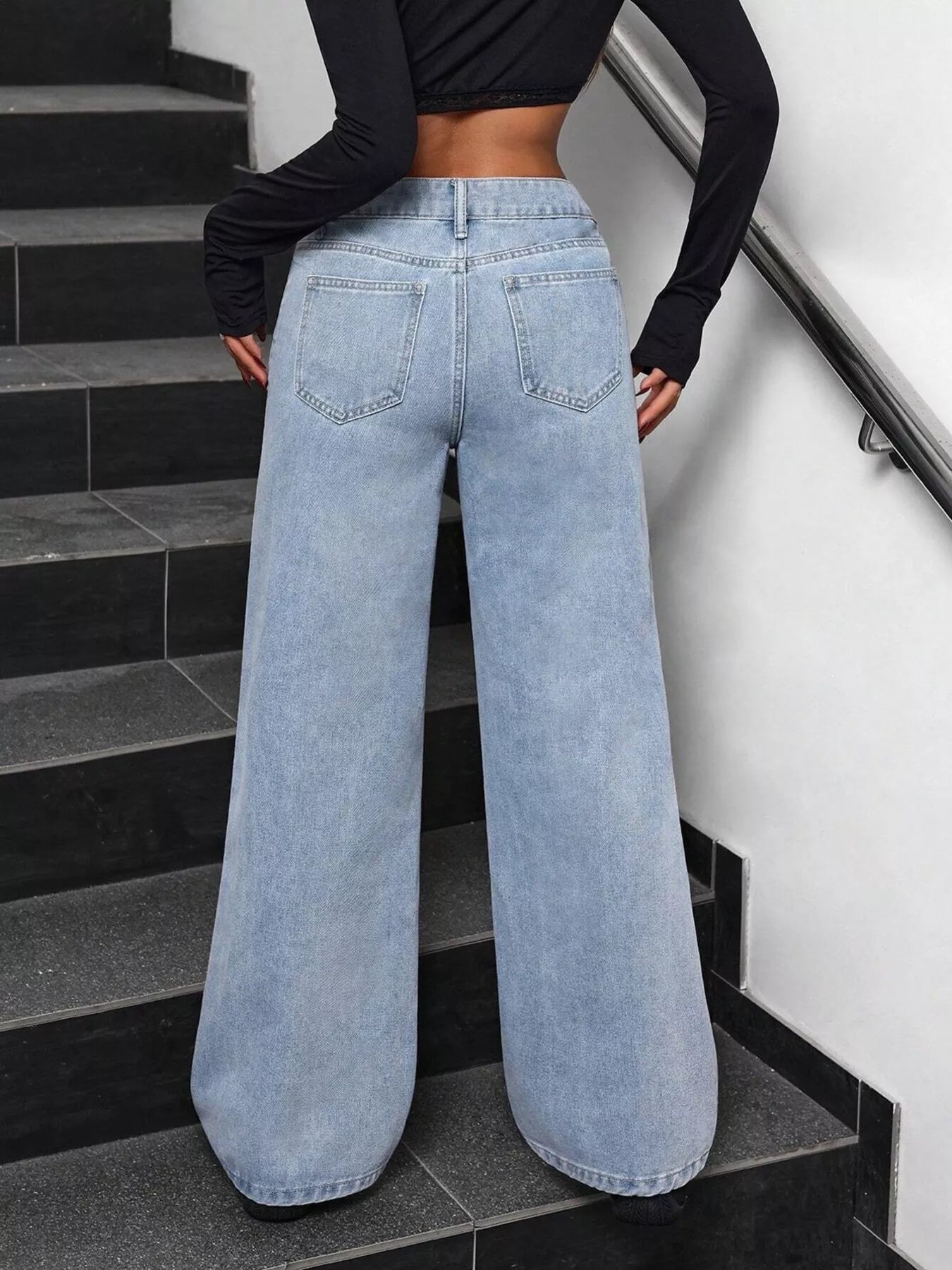 Bow-Embellished Wide Leg Jeans