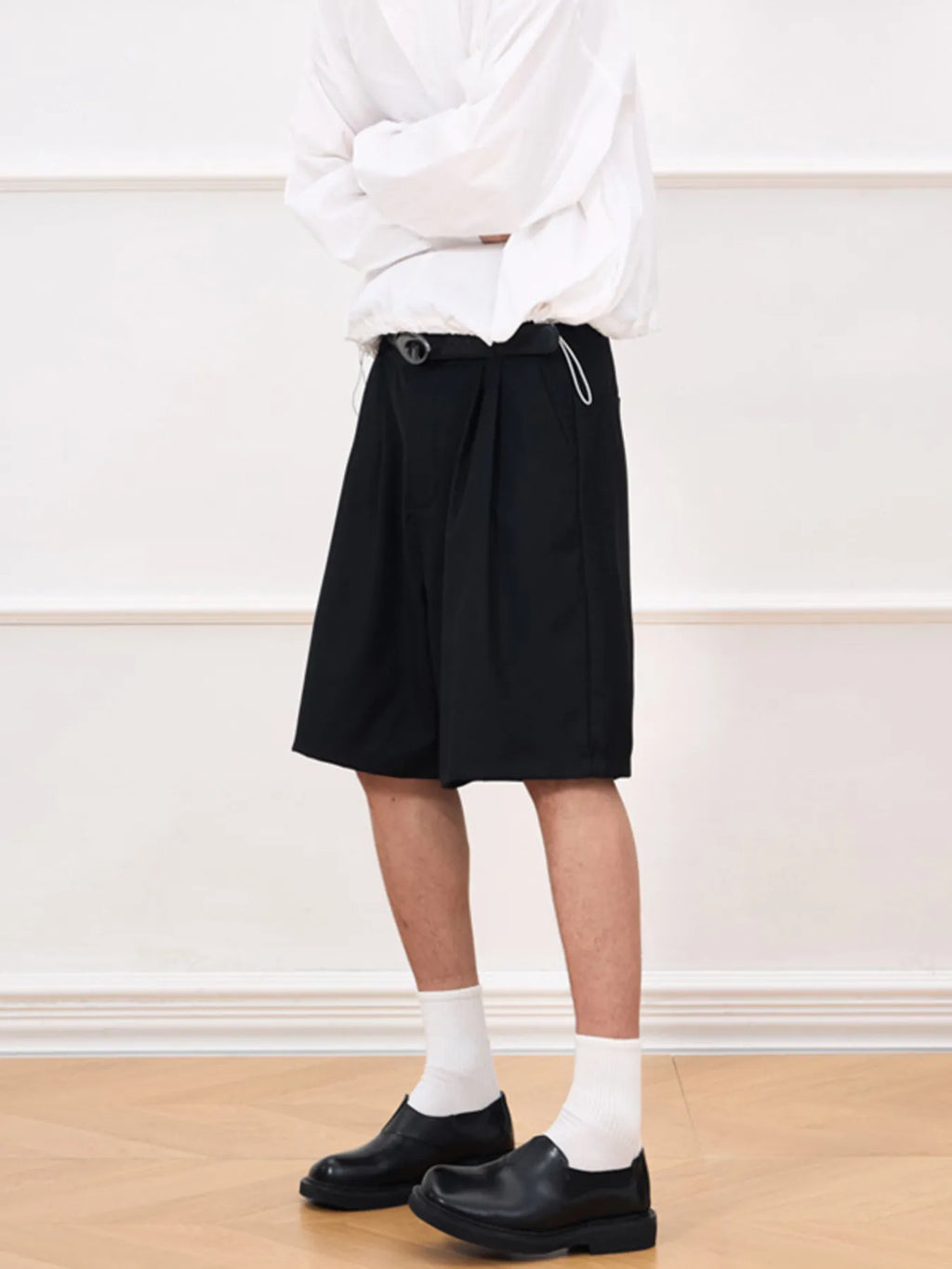 Men's Relaxed Fit Pleated Shorts