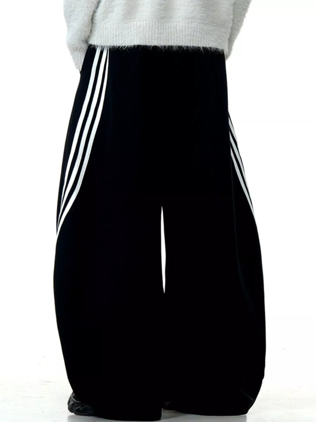 Men's Wide-Leg Striped Pants