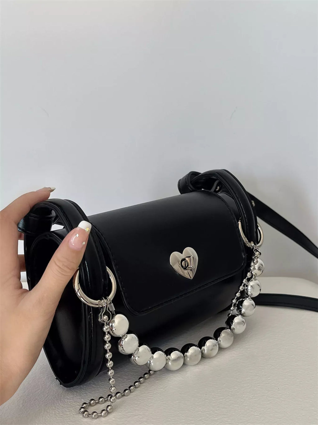 Heart Headed Chain Decor Shoulder Bag