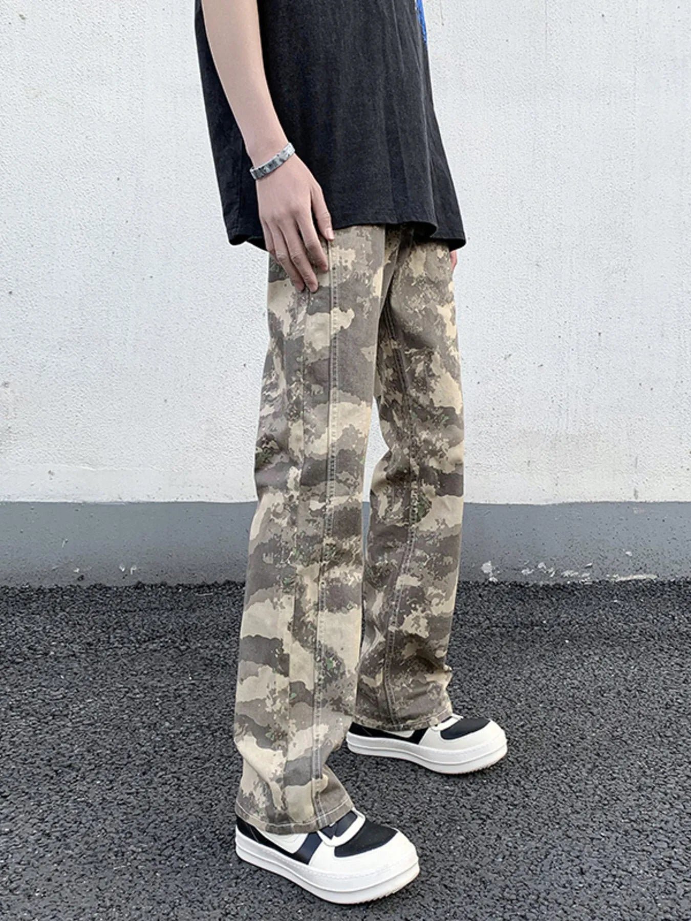 Men's Camouflage Straight-Leg Pants