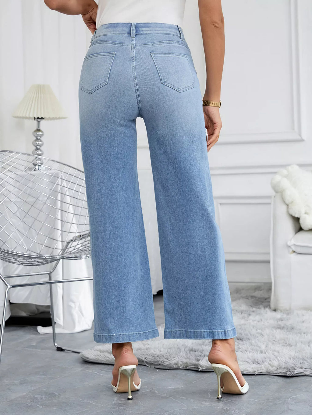 Distressed Wide Leg Jeans
