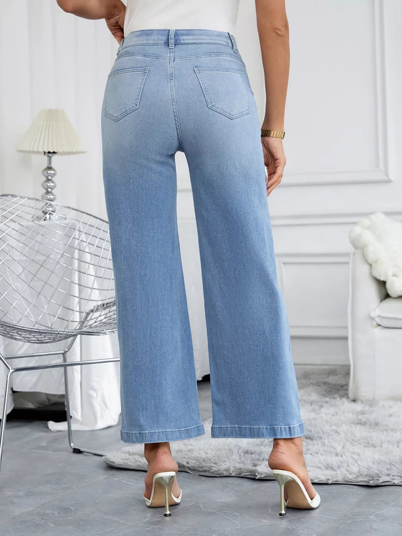Distressed Wide Leg Jeans