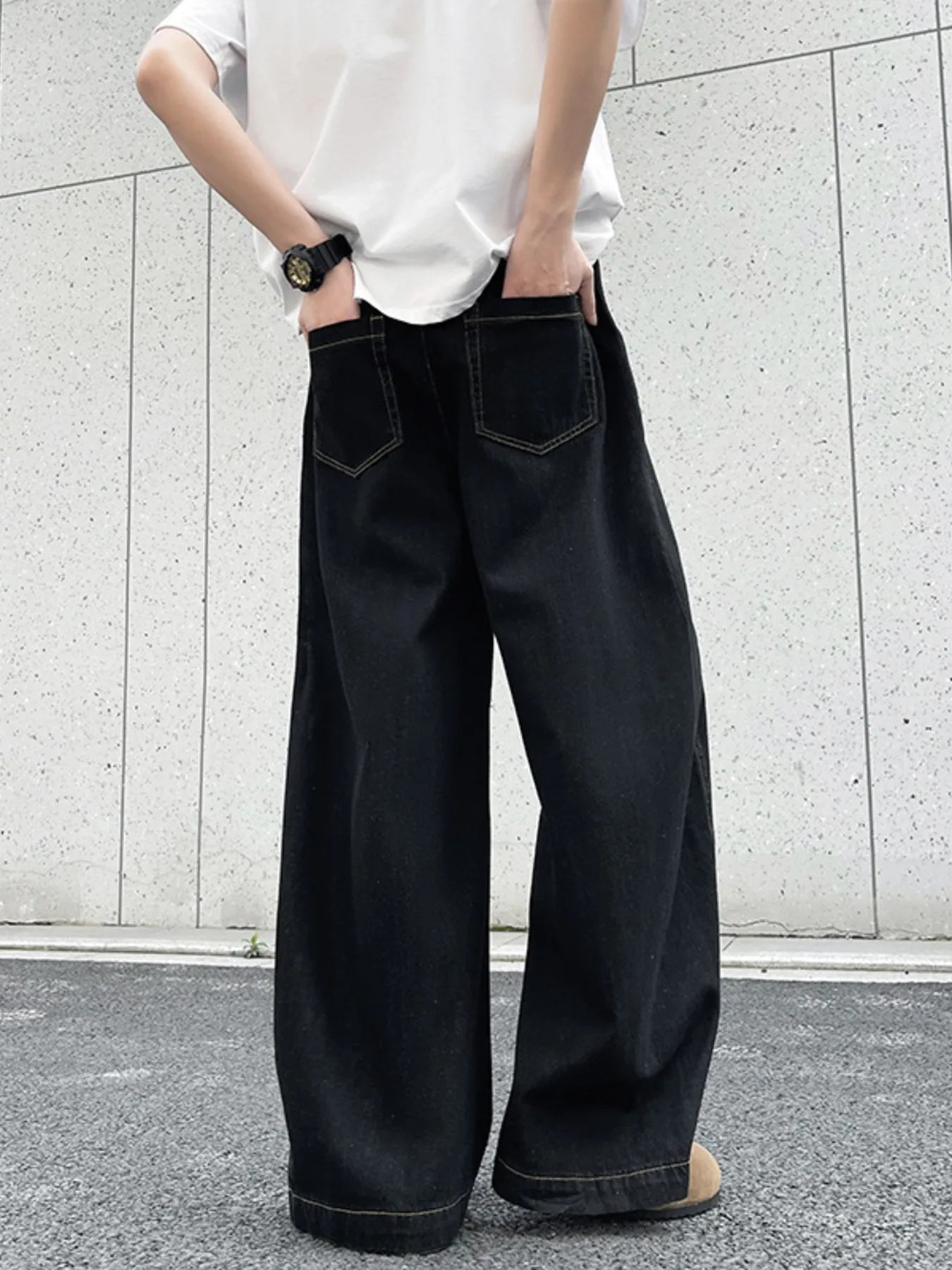 Men's Loose Fit Jeans
